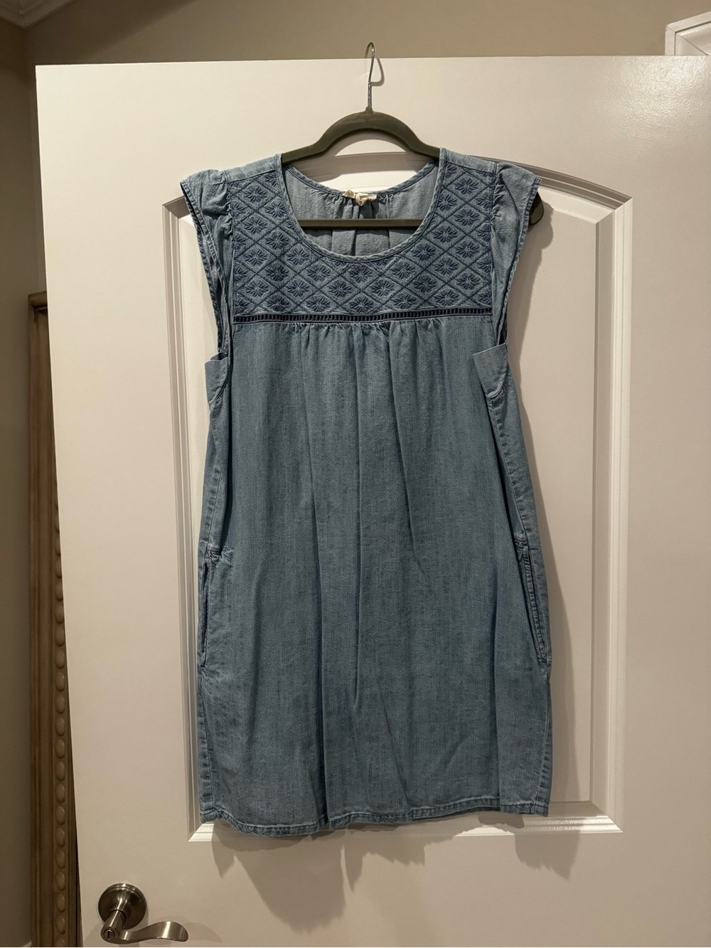 A cute shift, chambray dress by Joie